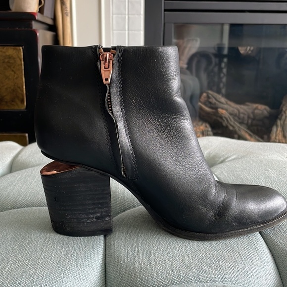 Alexander Wang Gabi Boots - Picture 6 of 16